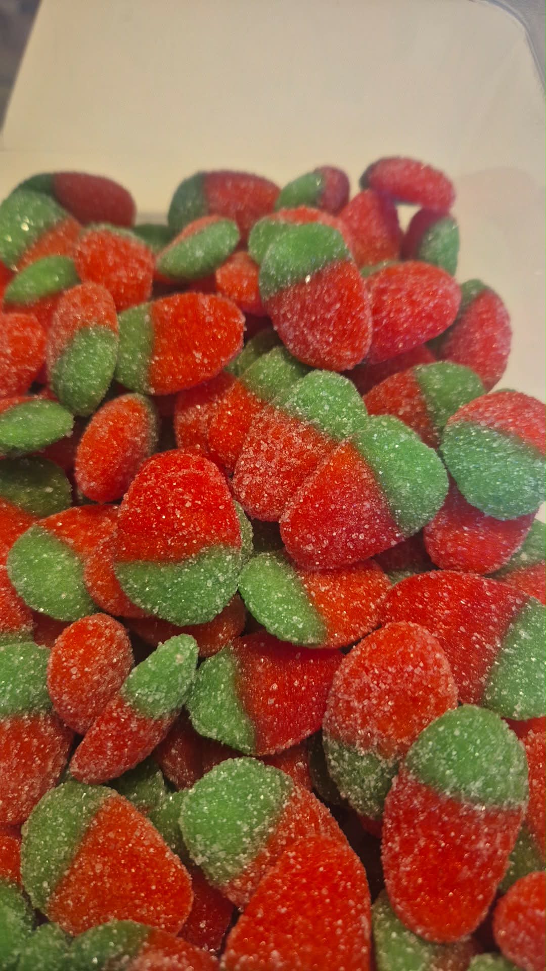 Fraise acide